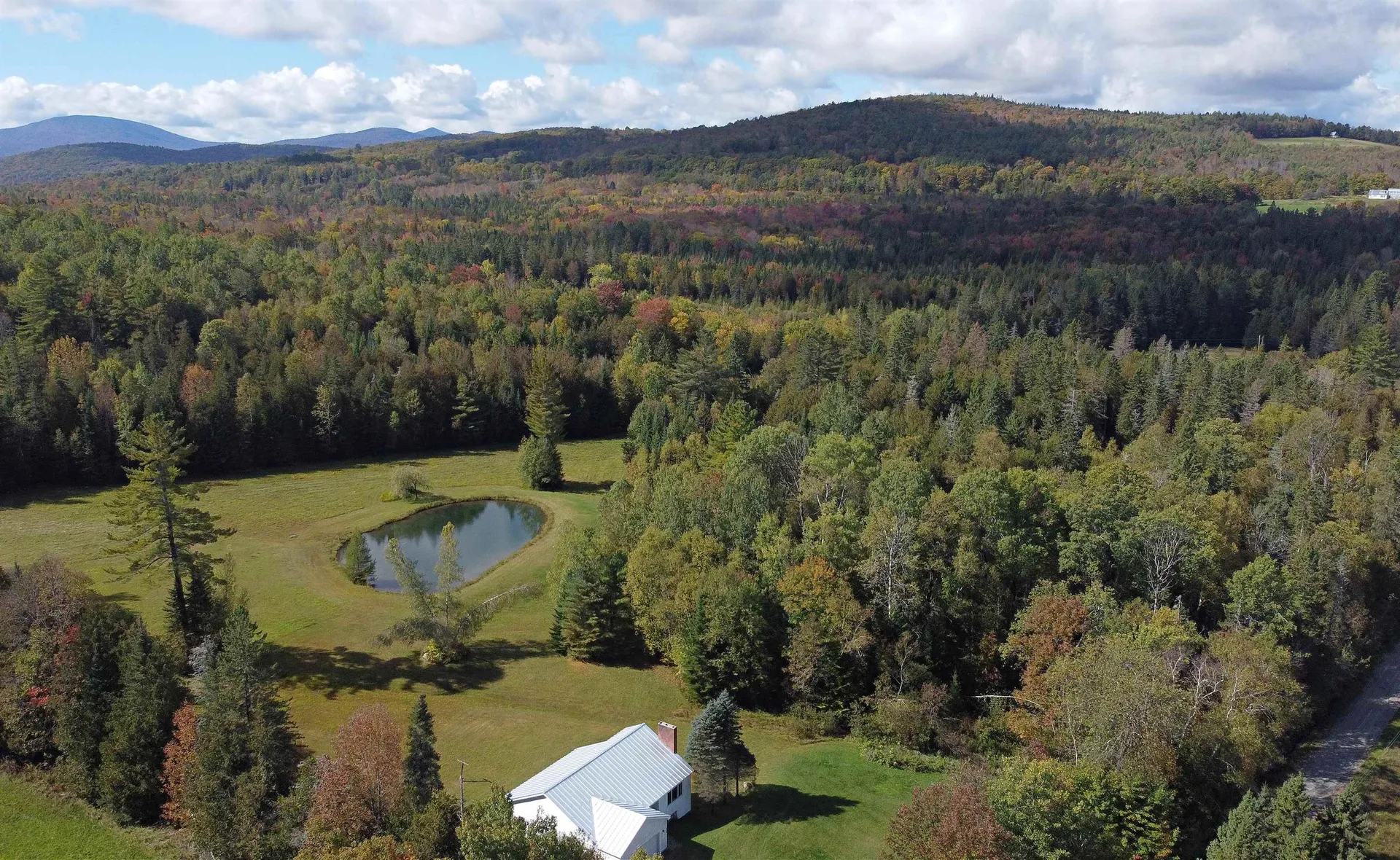 184 Field Road Peacham VT 05862