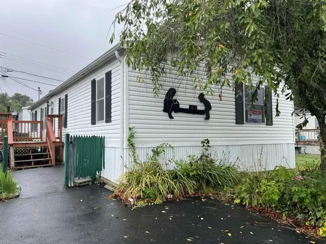 30 Kendall Pond Road Derry NH 03038