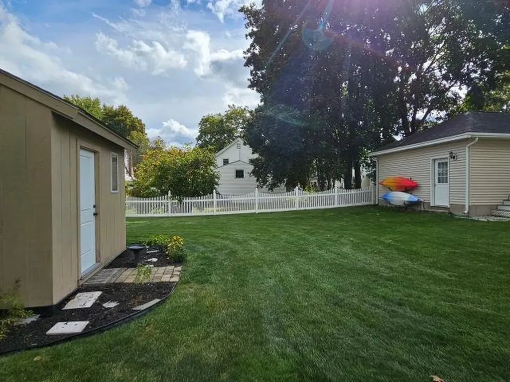 65 River Street Keene NH 03431