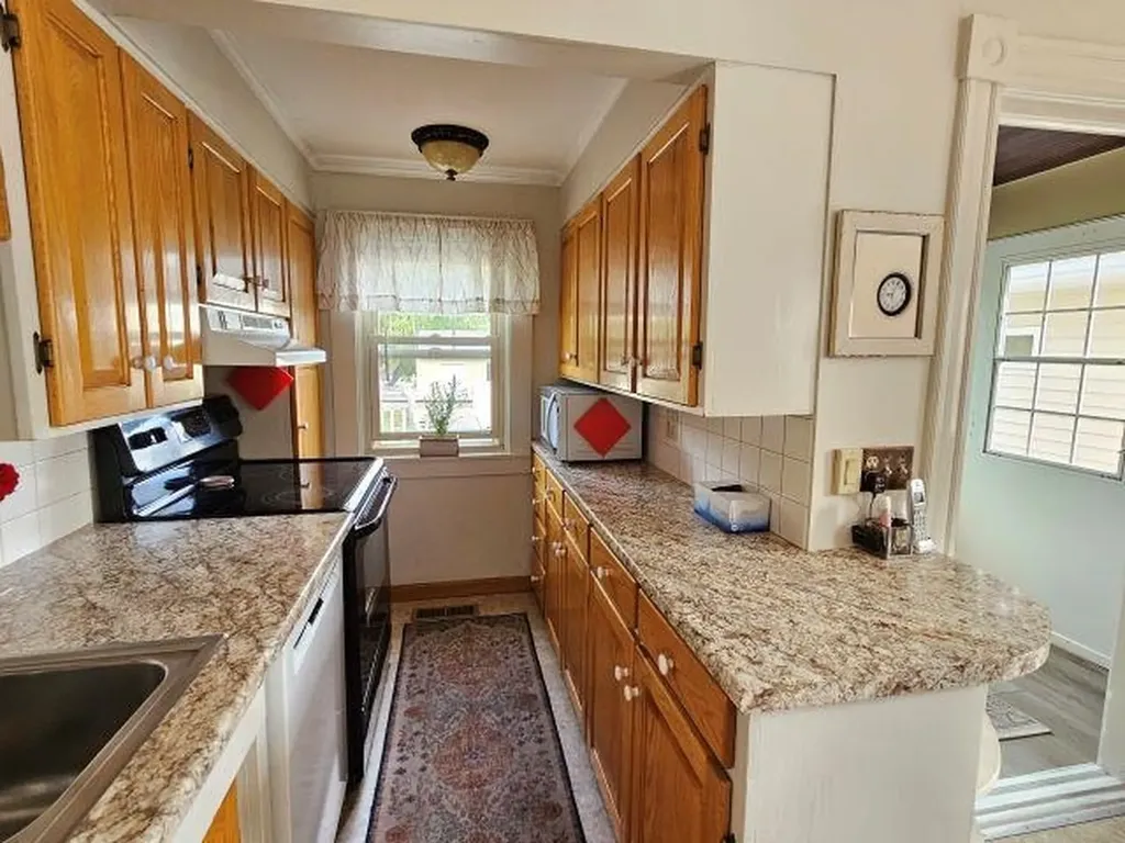 65 River Street Keene NH 03431