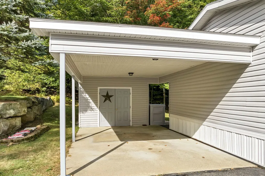 401 Darby Drive Belmont NH 03220