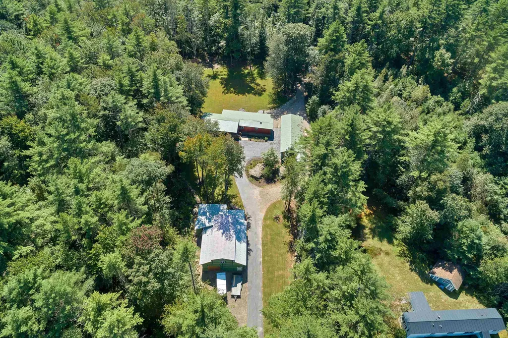 34 Oak Ridge Drive Epsom NH 03234