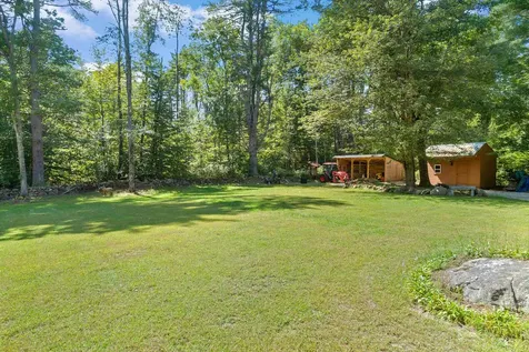 34 Oak Ridge Drive Epsom NH 03234