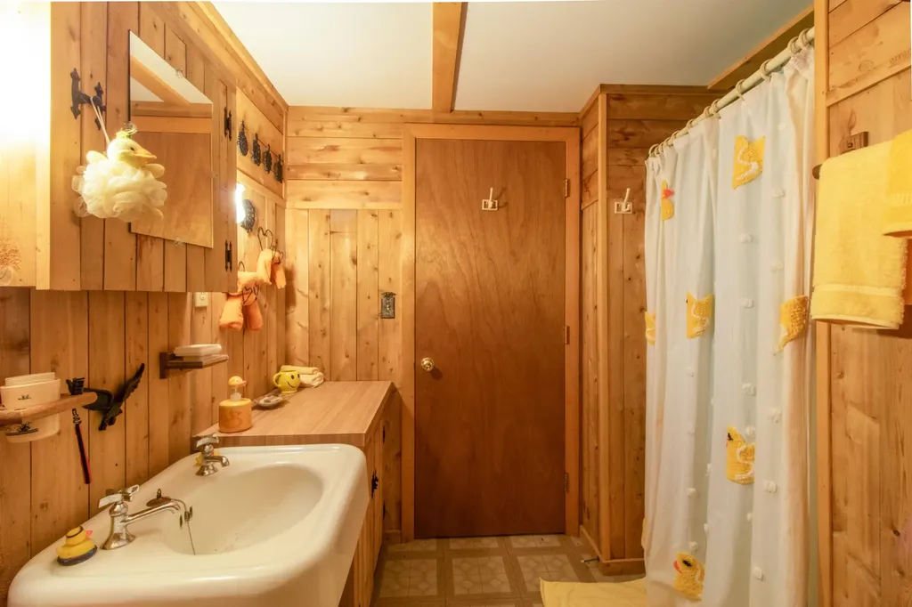 277 Spectacle Pond Road Brighton VT 05846