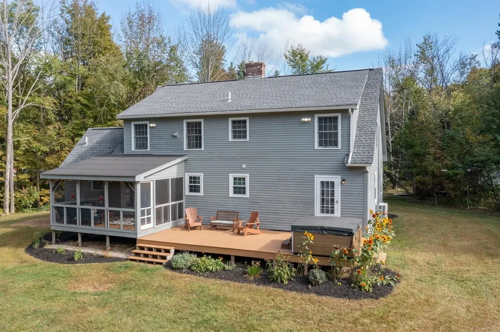 407 Province Road Strafford NH 03884