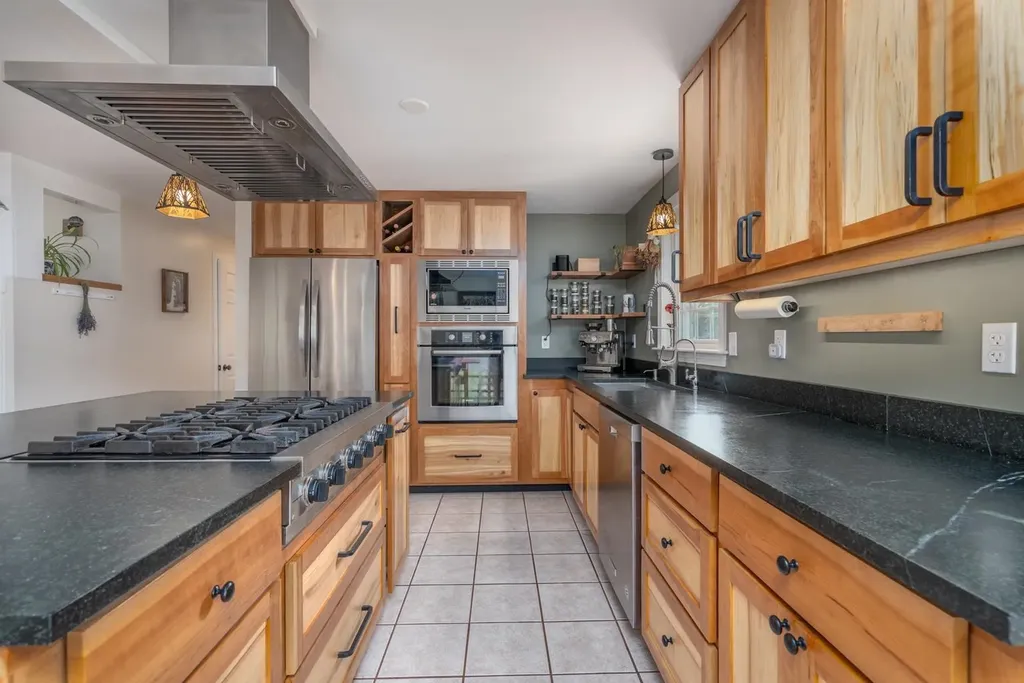 407 Province Road Strafford NH 03884