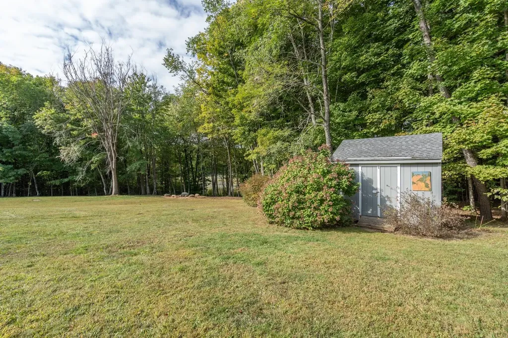 407 Province Road Strafford NH 03884