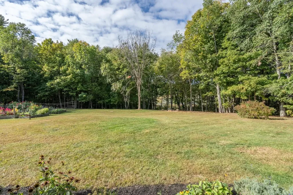 407 Province Road Strafford NH 03884