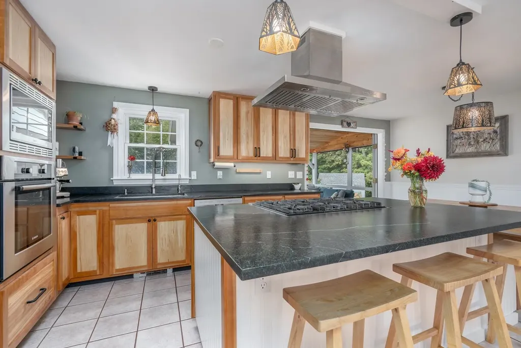 407 Province Road Strafford NH 03884