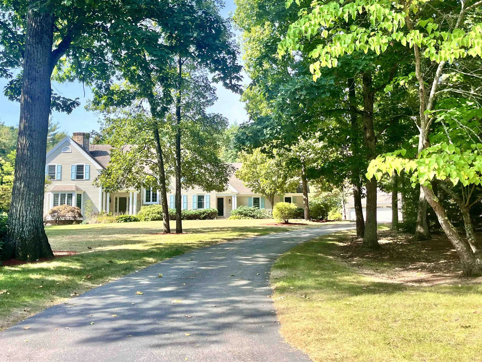 18 Bramley Hill Road Windham NH 03087