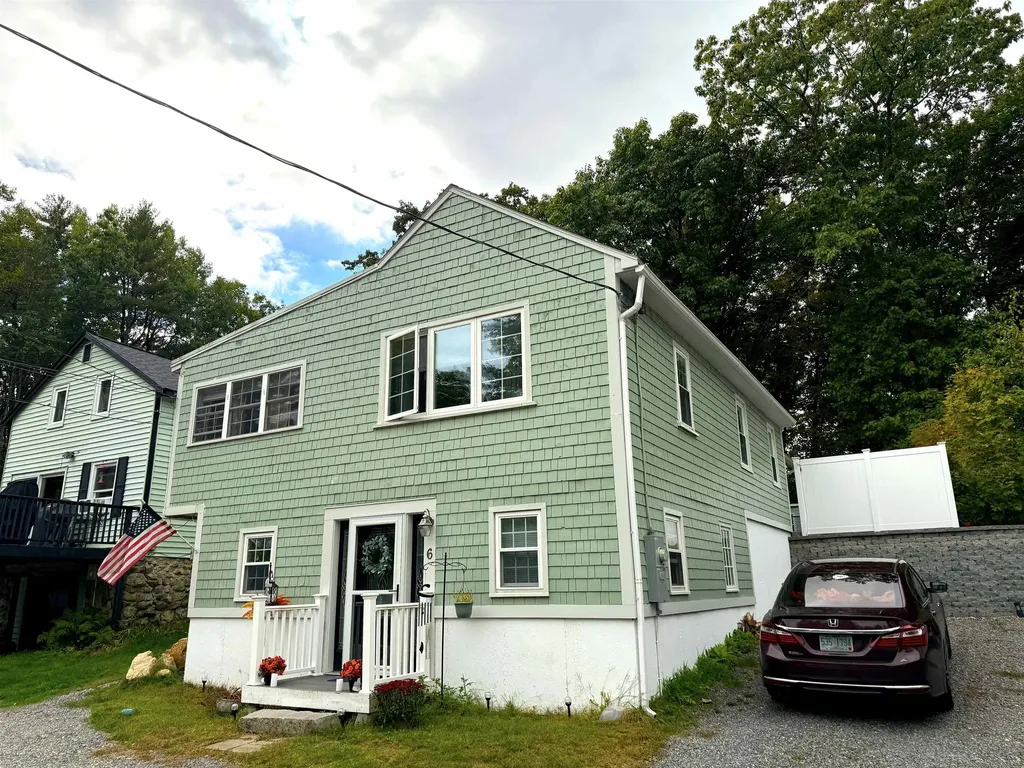 6 West Street Amherst NH 03031
