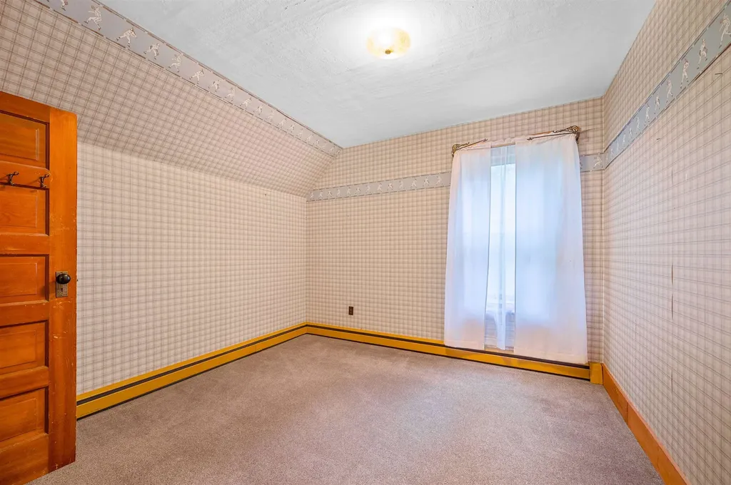 26 Mcleod Hill Road Barre Town VT 05654