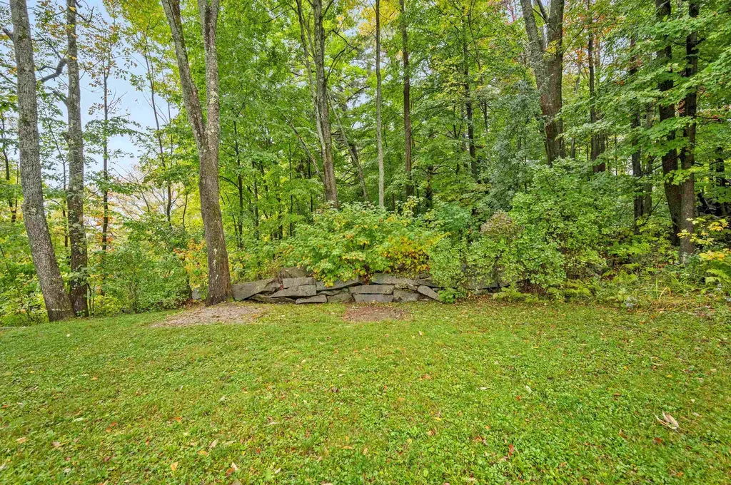 26 Mcleod Hill Road Barre Town VT 05654