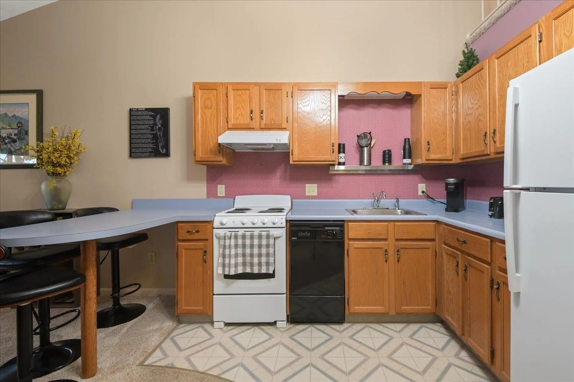 10 Kellogg Road Essex Junction VT 05452