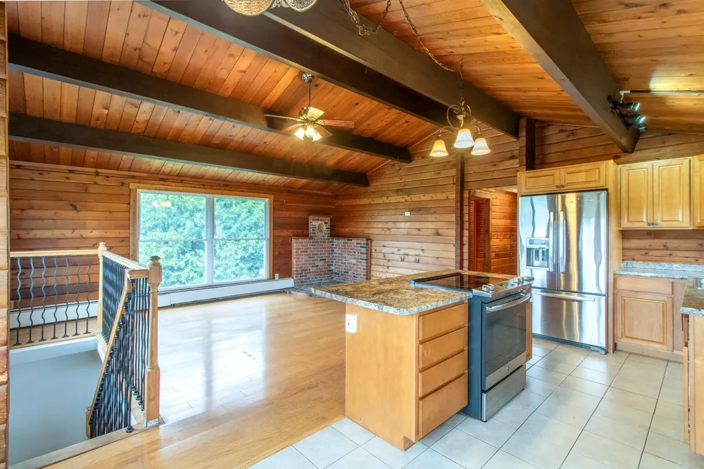 3846 Bear Mountain Road Newport Town VT 05857