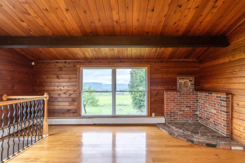 3846 Bear Mountain Road Newport Town VT 05857