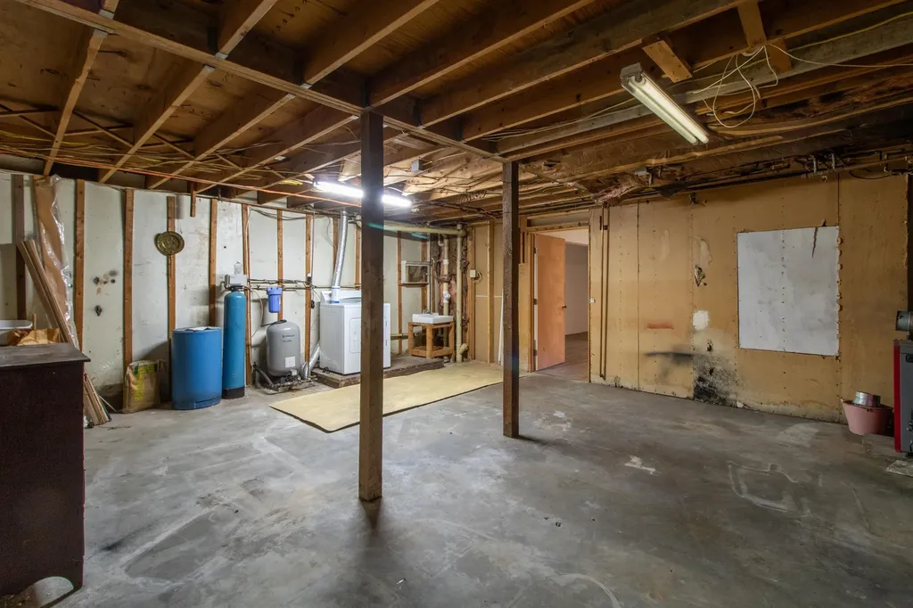 3846 Bear Mountain Road Newport Town VT 05857