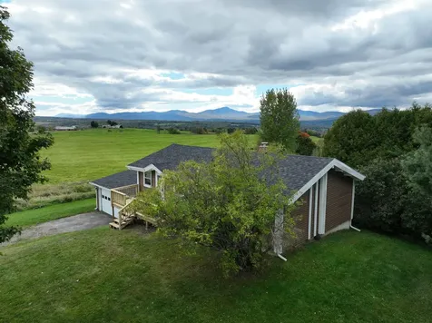 3846 Bear Mountain Road Newport Town VT 05857