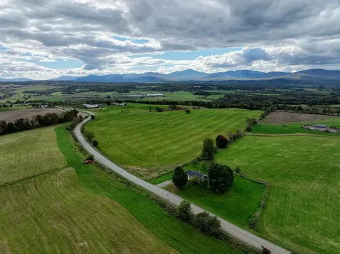3846 Bear Mountain Road Newport Town VT 05857