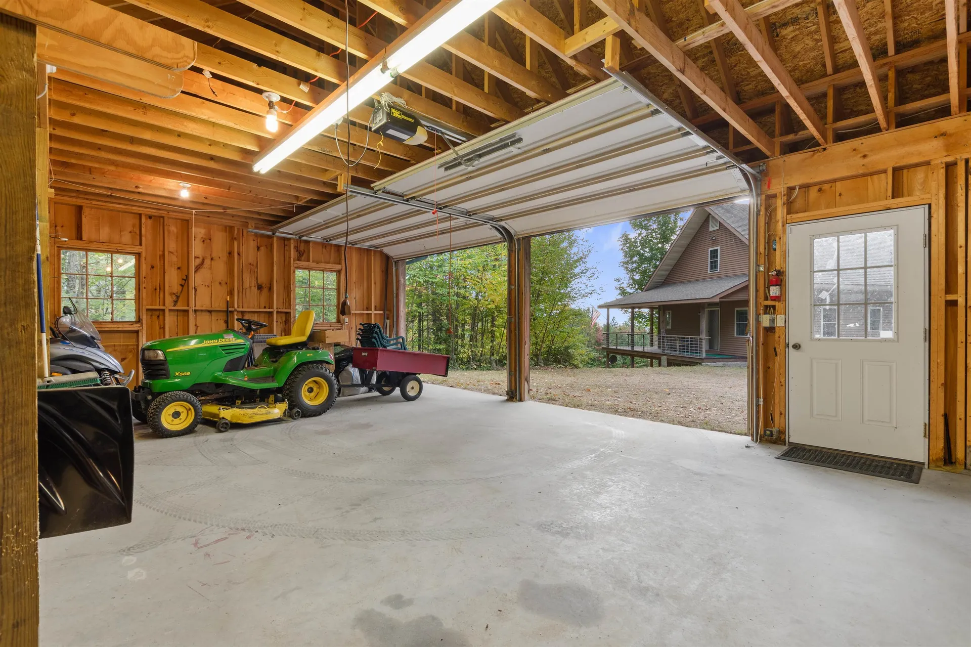 16 Ingerson Road Jefferson NH 03583