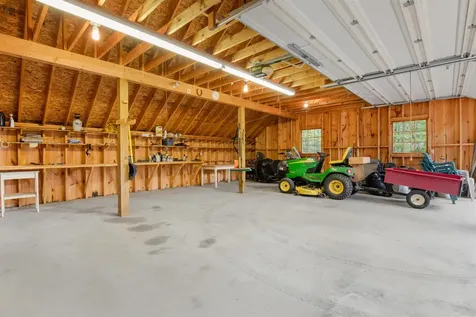16 Ingerson Road Jefferson NH 03583