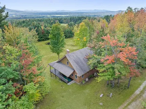 16 Ingerson Road Jefferson NH 03583