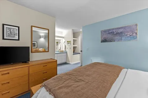 1003 Cape Cod Road Stowe VT 05672