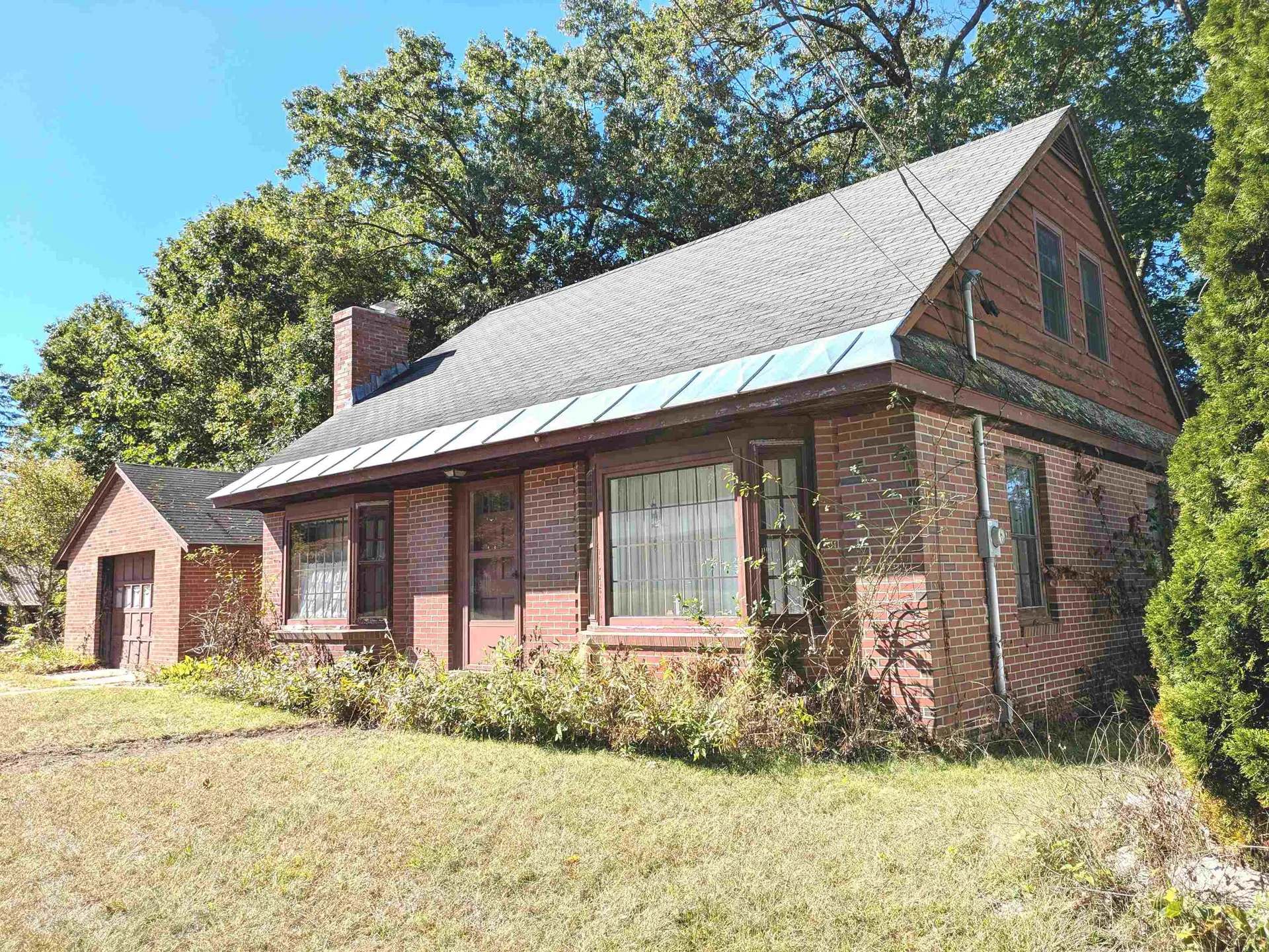 112 Riverdale Avenue Manchester NH 03103