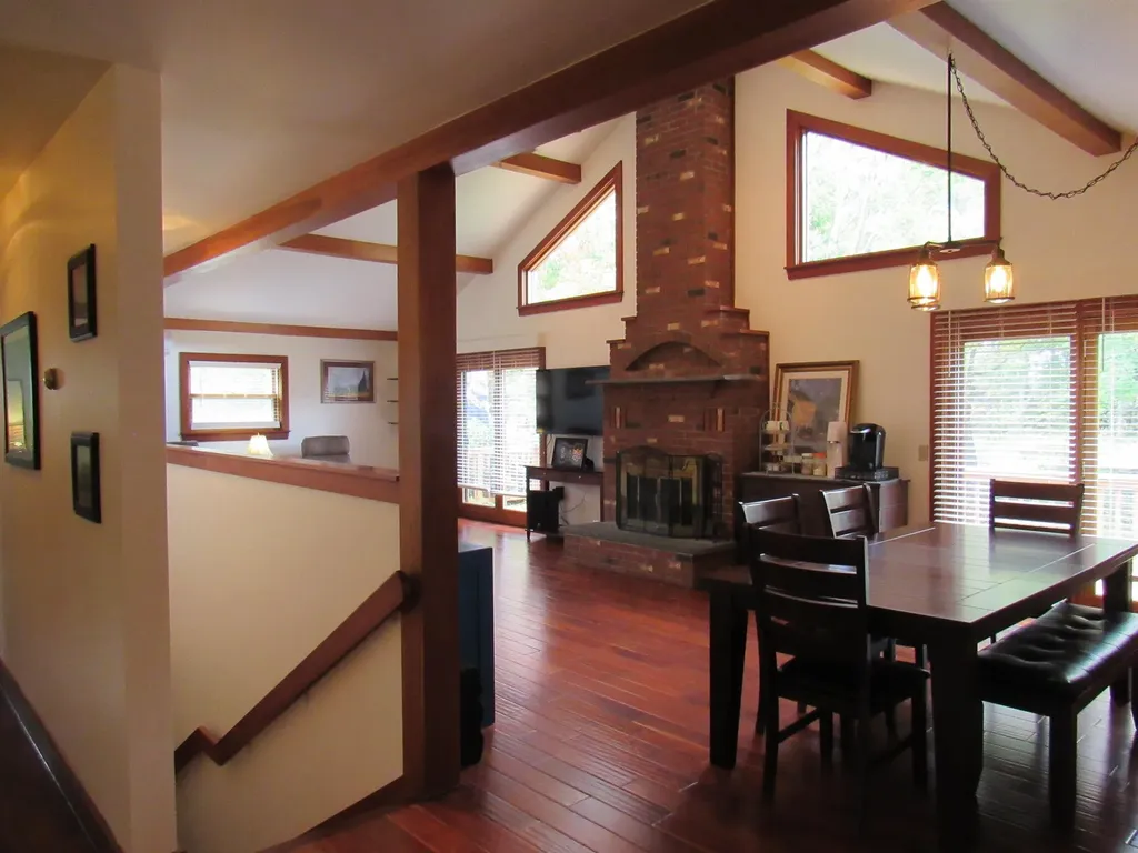 324 North Road Eden VT 05653