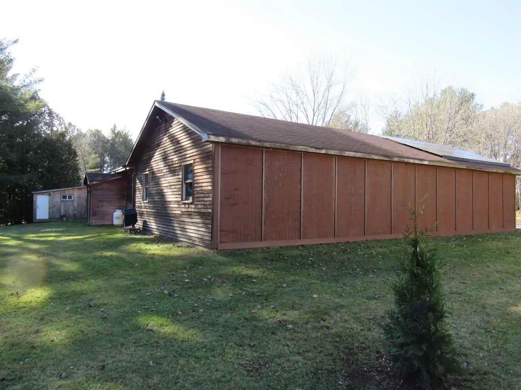 324 North Road Eden VT 05653