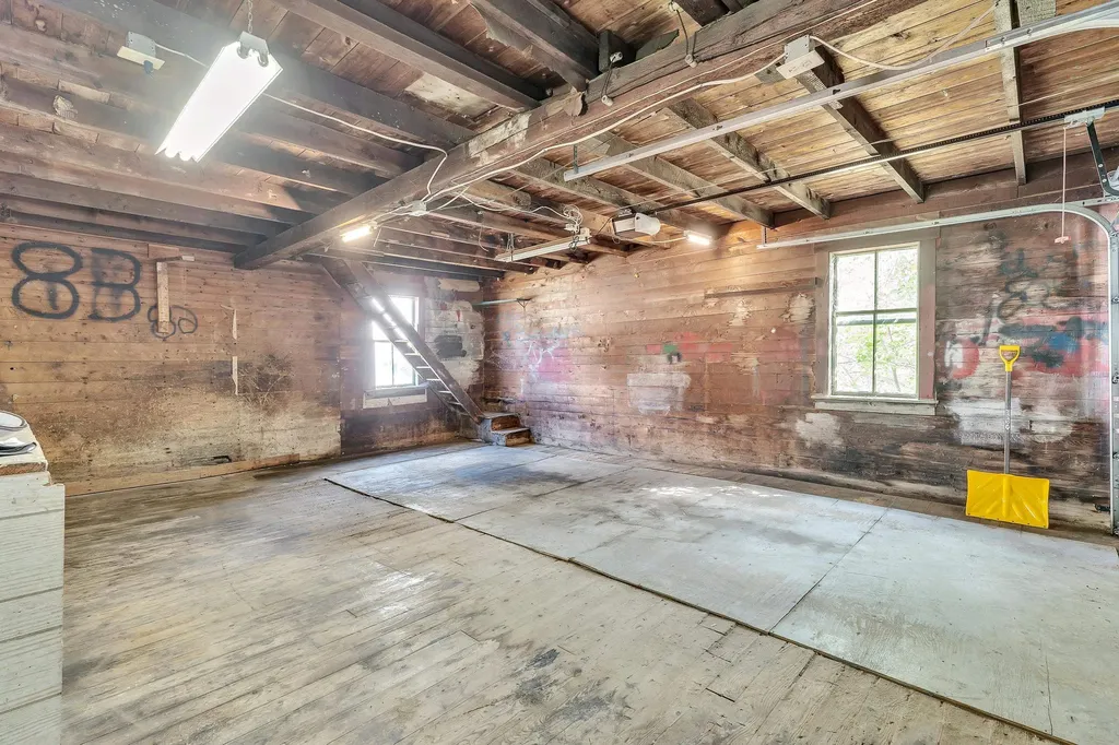 21 Summer Street Barre Town VT 05649