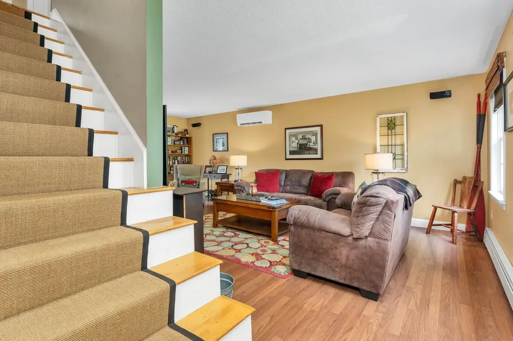 60 Lena Lane Epsom NH 03234