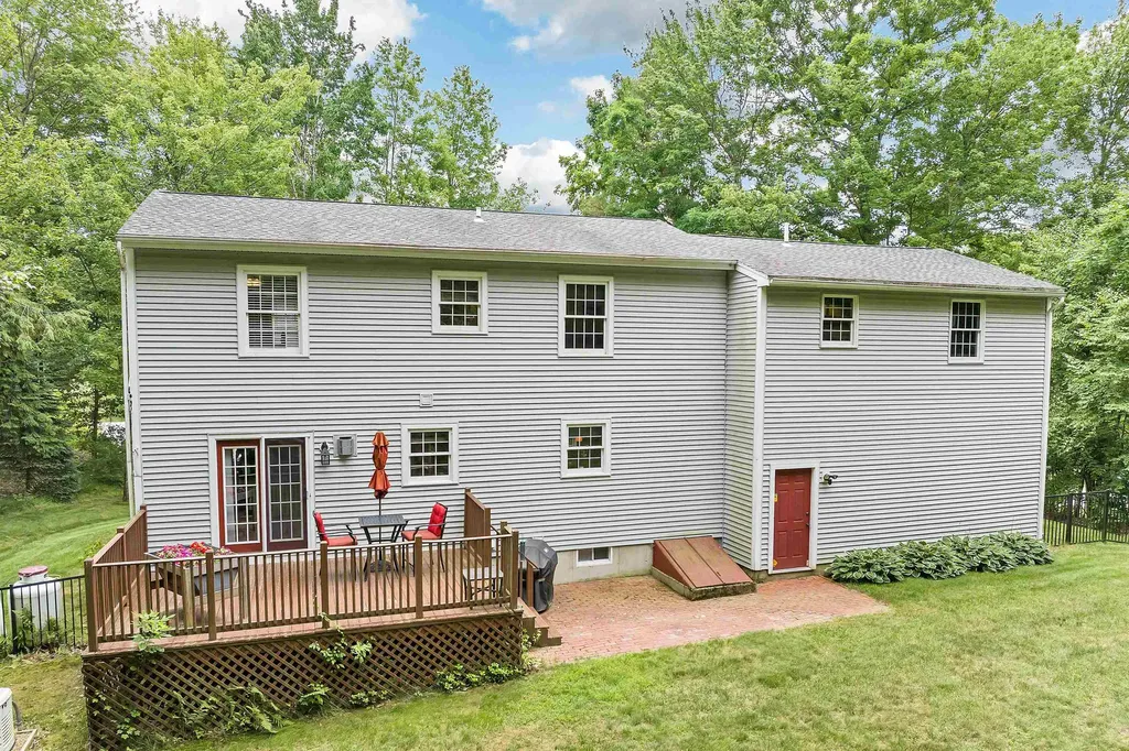 60 Lena Lane Epsom NH 03234