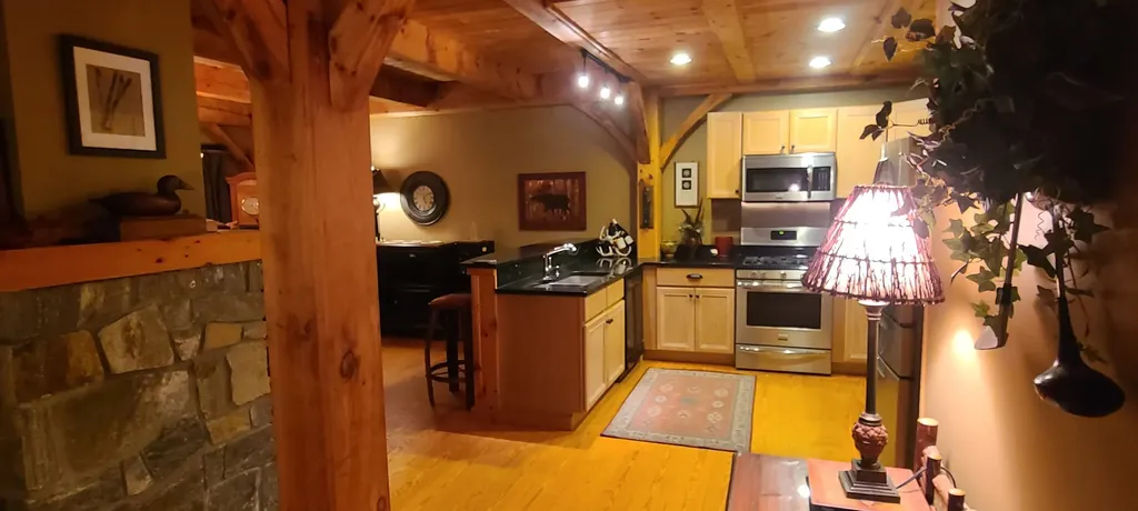 10C Grouse Lane Dover VT 05356