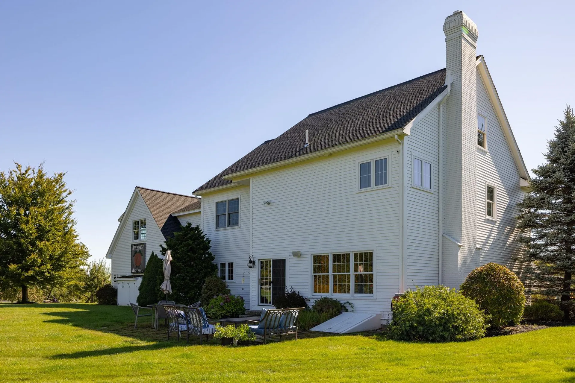 4 Linden Road Hampton Falls NH 03844