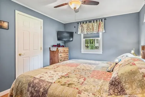 16 Dalton Drive Barnstead NH 03225