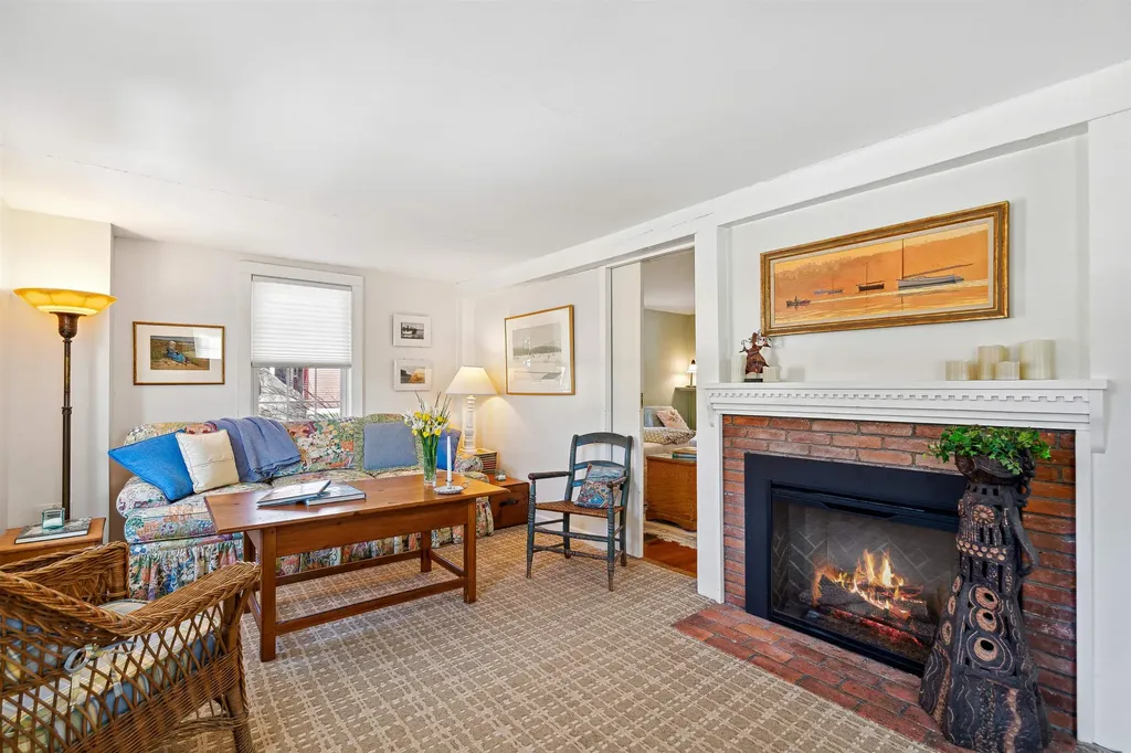 420 Stage Road Pomfret VT 05067