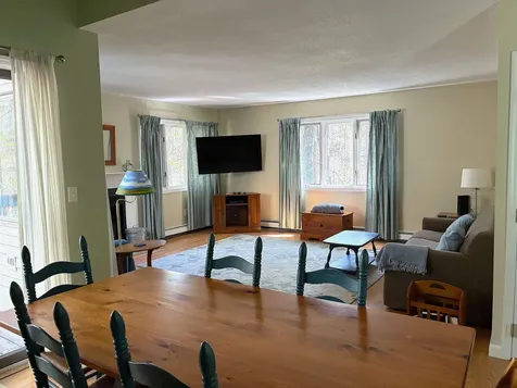 90 Kingfisher Road Hartford VT 05059