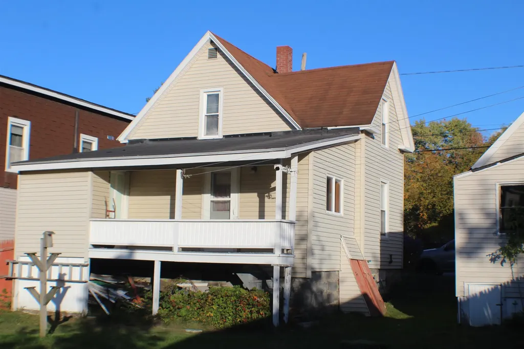 579 Burgess Street Berlin NH 03570