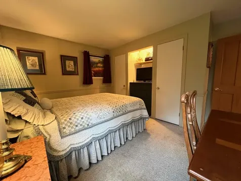 132 Pingree Park Lane Londonderry VT 05148