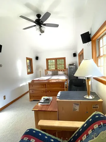 132 Pingree Park Lane Londonderry VT 05148