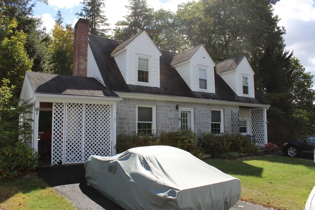 133 Underclyffe Road St. Johnsbury VT 05819