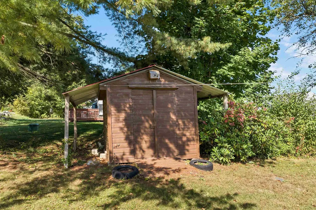 763 Elm Street Laconia NH 03246