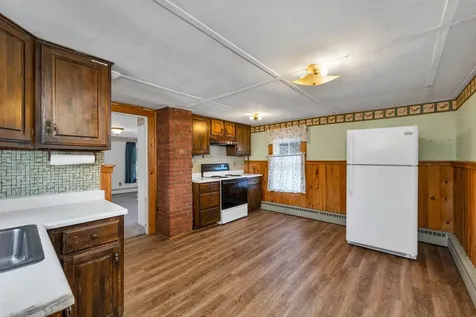 763 Elm Street Laconia NH 03246