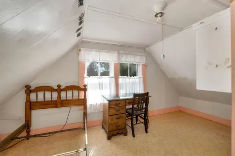 763 Elm Street Laconia NH 03246
