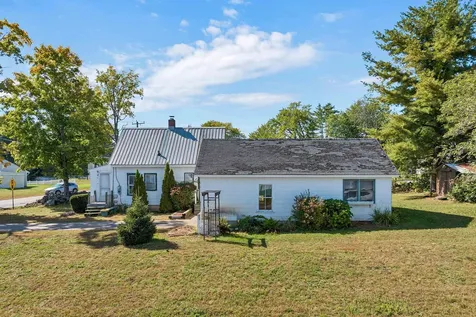 763 Elm Street Laconia NH 03246