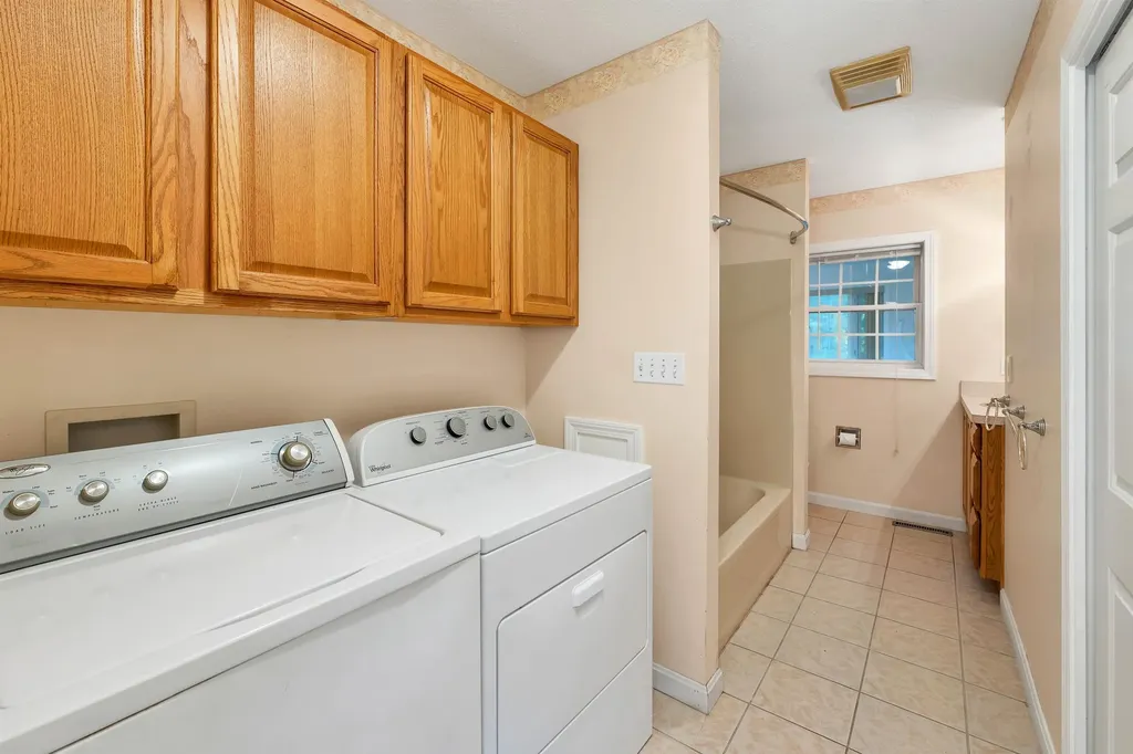 1 Marie Lane Hudson NH 03051