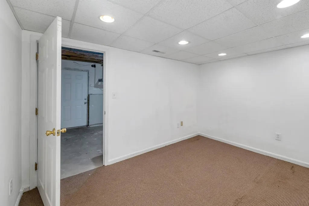 1 Marie Lane Hudson NH 03051