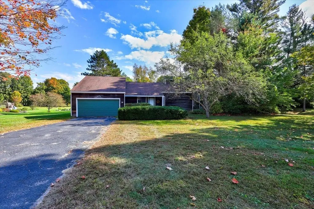 16 Starbird Road Jericho VT 05465