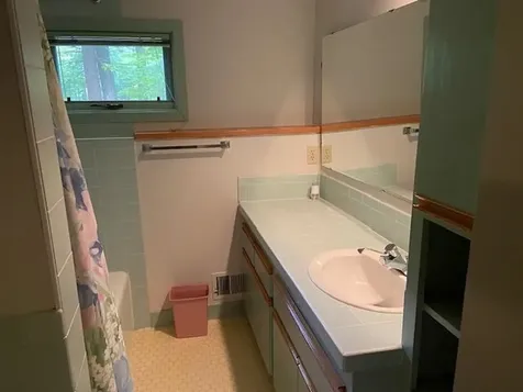 Boyle Street Lincoln NH 03251